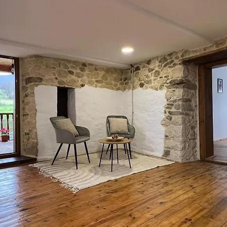 La Casina De Villar * Villar de Huergo